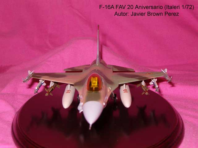 F-16A 20 Aniversario FAV (4)