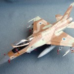 F-16 Falcon Agressor Hasegawa 01